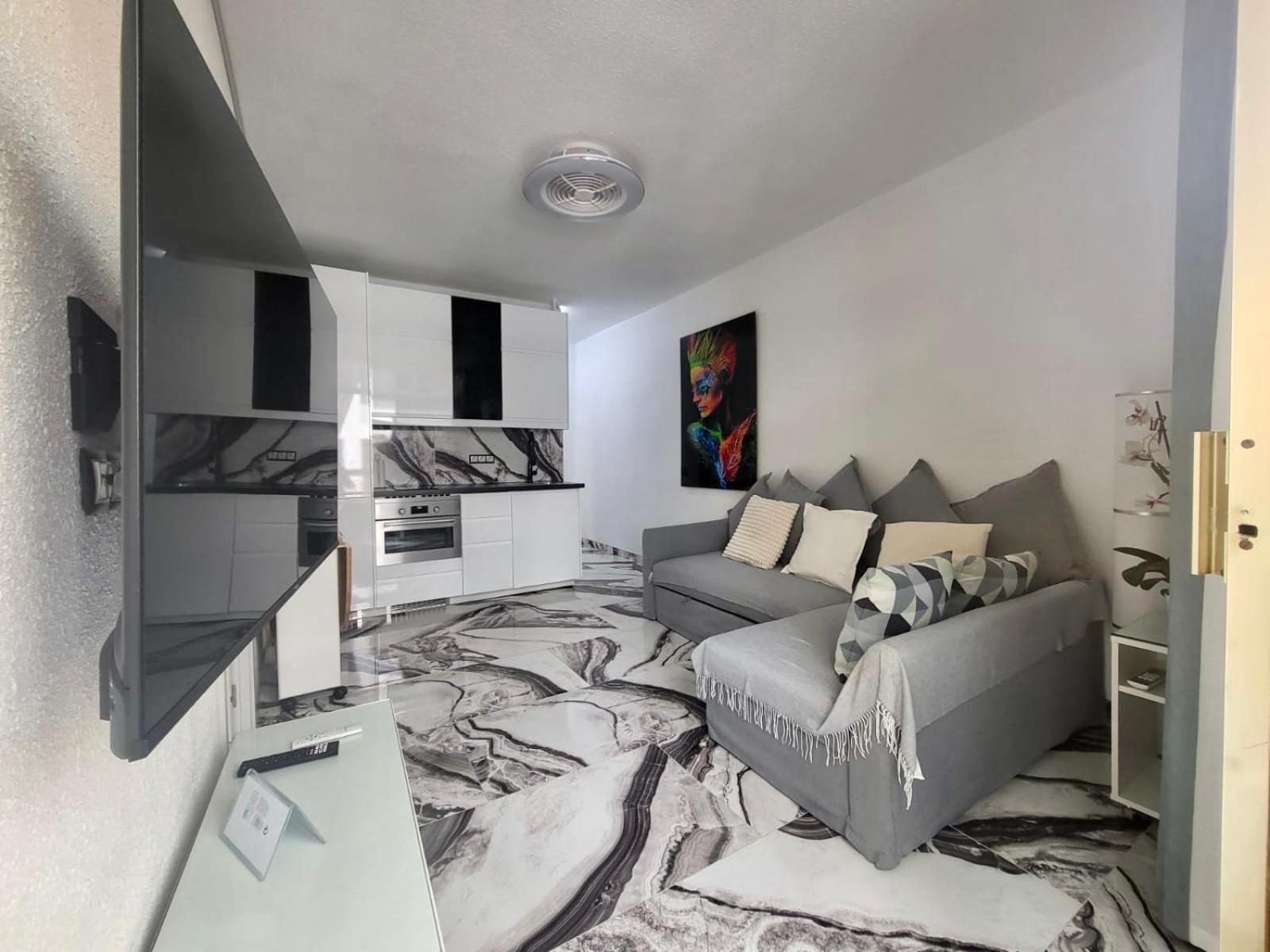 2 Bedrooms Flat + Balcony + Parking At Las Canteras Beach Las Palmas de Gran Canaria Luaran gambar